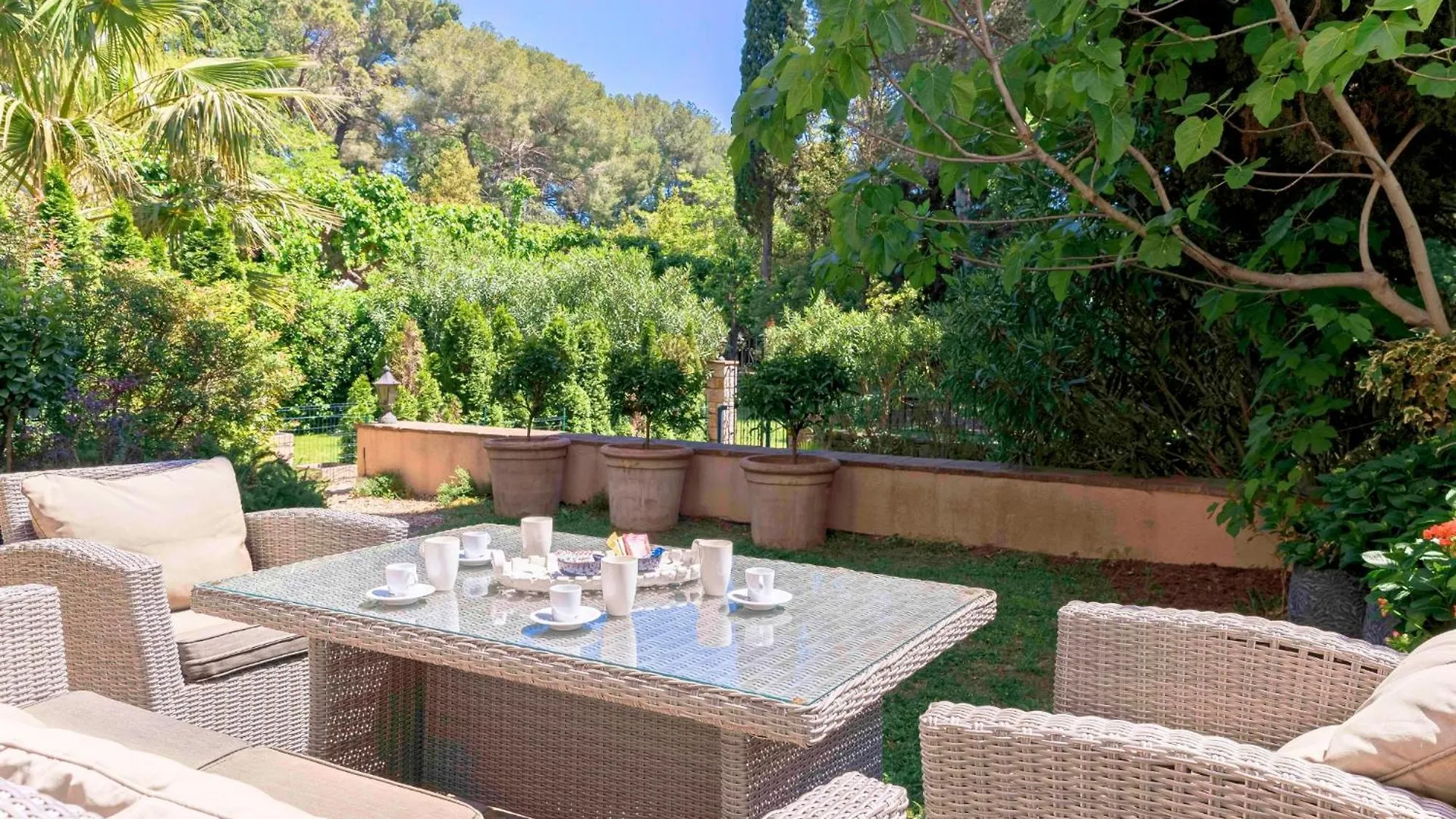Apartment Manoir De Duke - Piscine, Parc Arbore, Clim, Parking Gratuit Cannes France